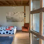 Katies Tiny House בודפשט