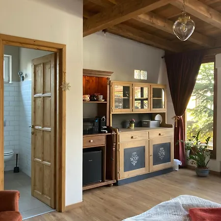 Katies Tiny House شقة بودابست